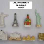 F 41 / LES MONUMENTS DU MONDE / épuisée / LEBHAR / AFF 47.2023